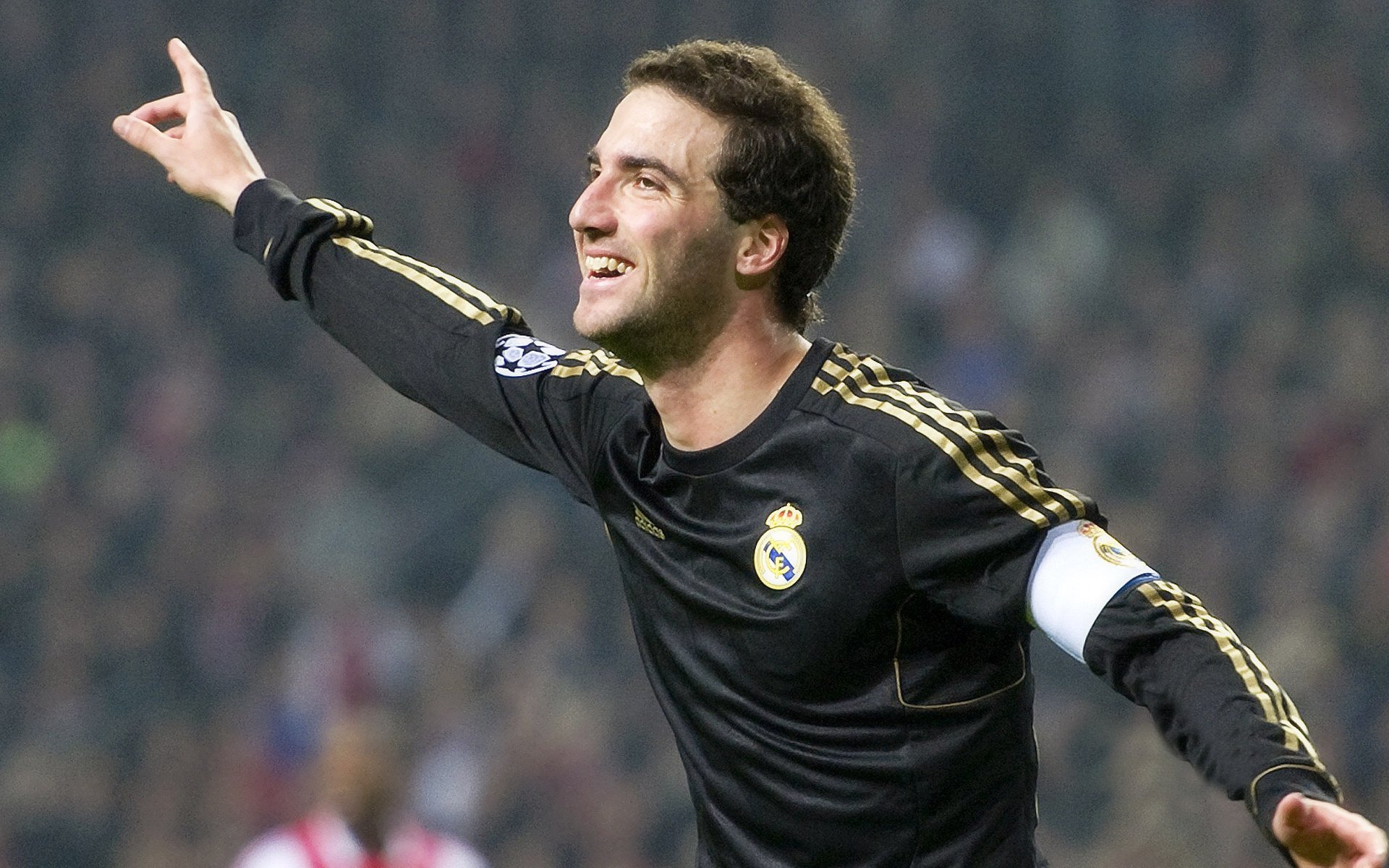 绿茵场上的魔术,当德甲争冠战遇见篮网的启示