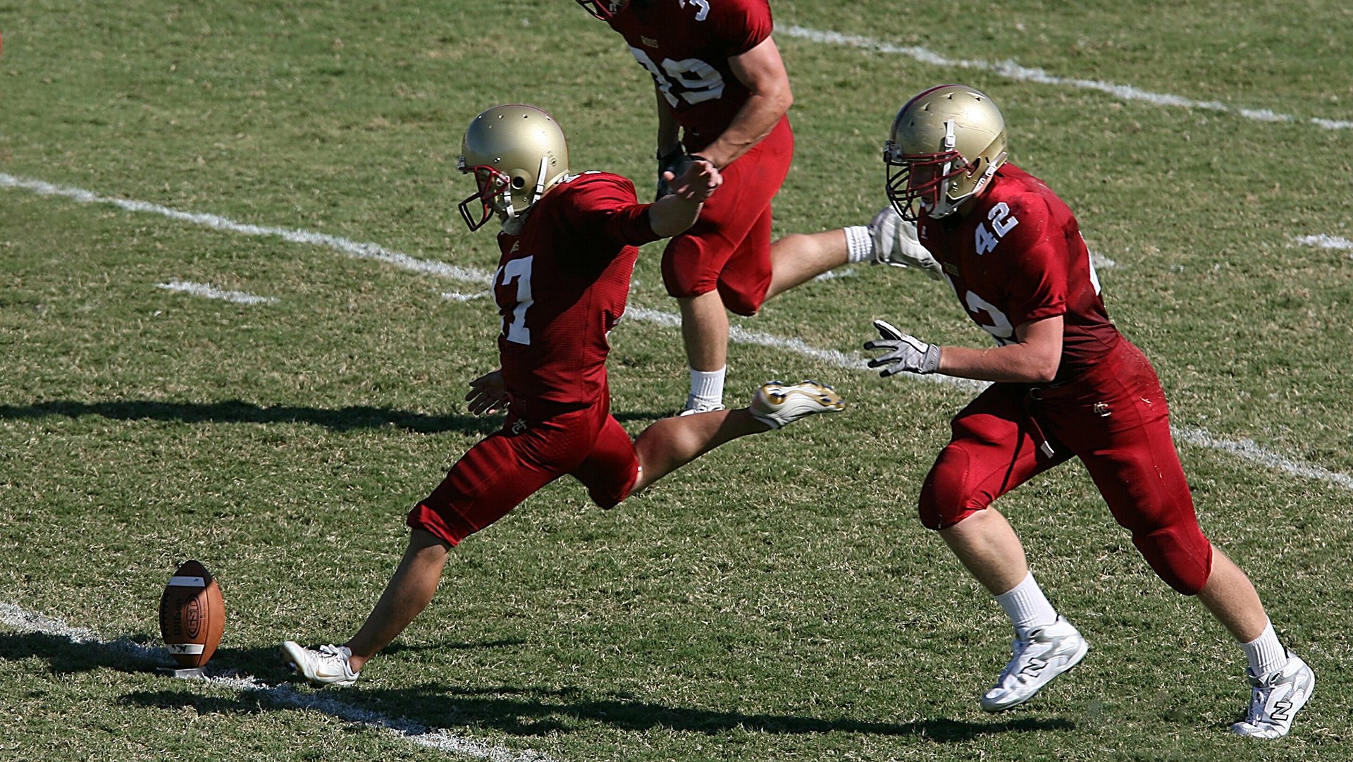 F1新赛季揭幕战之夜,文班亚马连续得分拉开差距,速度与高度的跨界交响