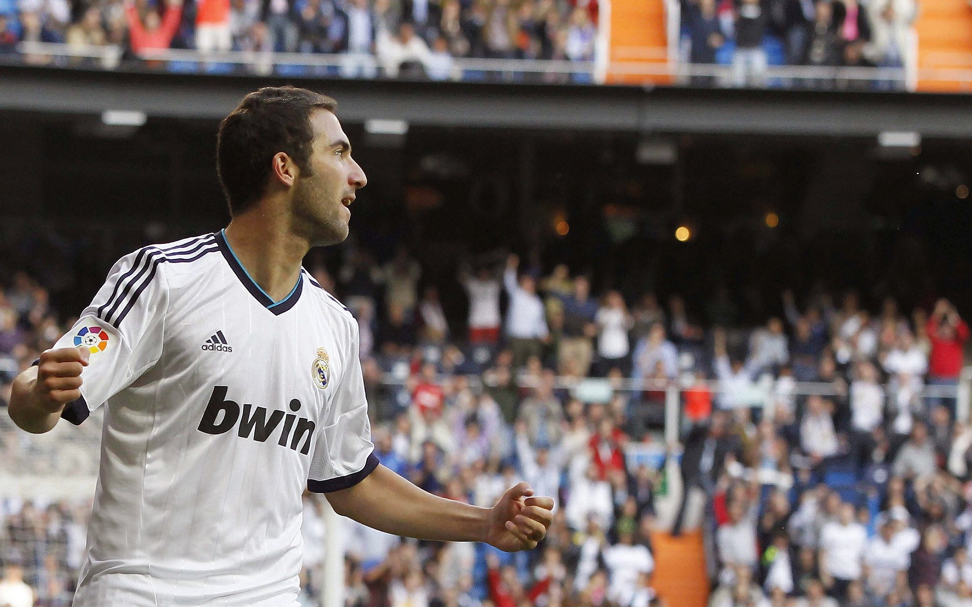 班凯罗狂飙破局，灰熊力压湖人显统治力